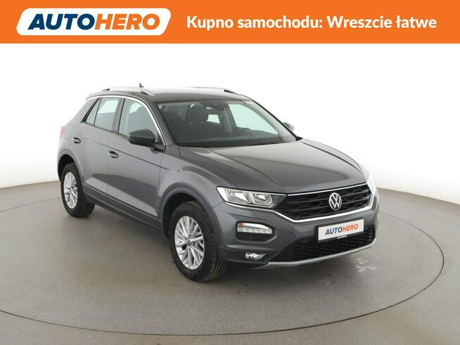 Volkswagen T-Roc FV23 pdc navi auto klima acc manual