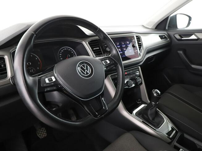 Volkswagen T-Roc FV23 pdc navi auto klima acc manual