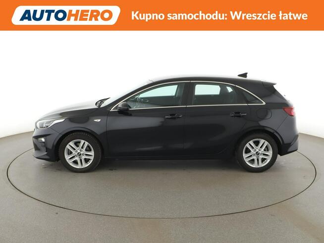 Kia Cee'd klima auto navi grzane fotele kamera i czujniki parkowania