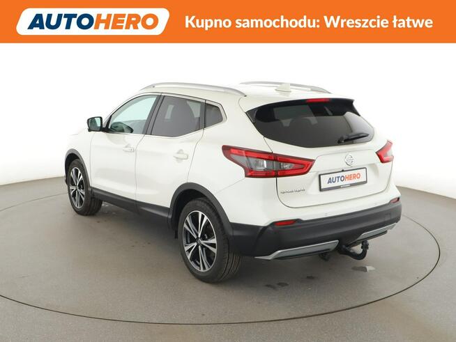 Nissan Qashqai skóra panorama full LED navi klima auto kamery i czujniki parkowania h