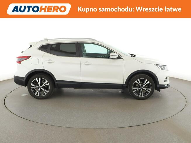 Nissan Qashqai skóra panorama full LED navi klima auto kamery i czujniki parkowania h