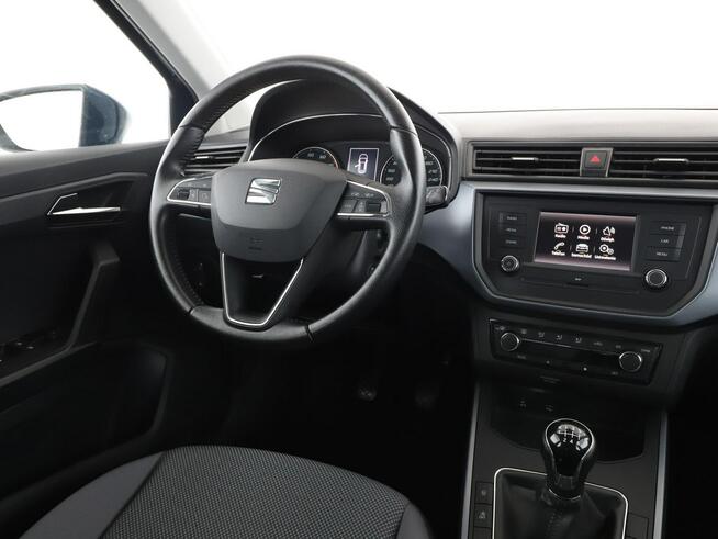 Seat Arona klima auto (2 strefy) multifunkcja hak bluettoth