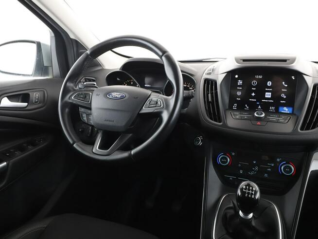 Ford Kuga el klapa auto klima navi kamera pdc