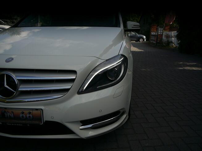 Mercedes B 180 1.6 zwykły silnik Led Navi Xenon bezwypadkowy z Niemiec Gwarancja 12mc