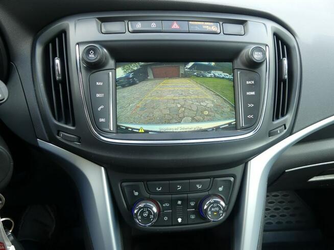 Opel Zafira 2,0 Cdti 130KM Active plus Dach panoramiczny Navi Kamera cofania Aut
