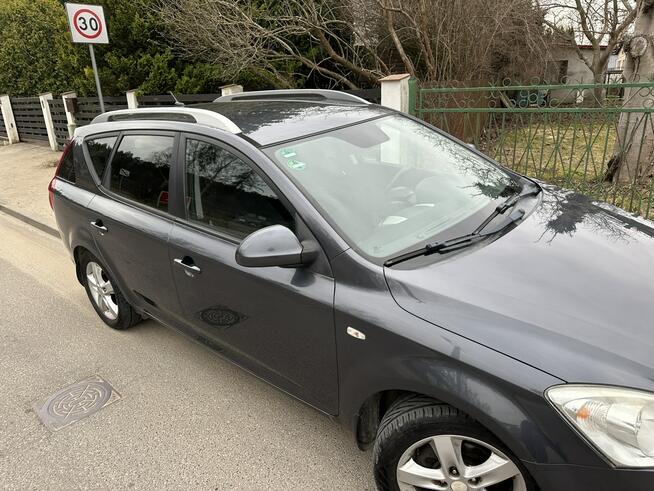 Kia Cee'd Klimatronik, 8 airbag, alufelgi, nowe hamulce, isofix, drugie koła