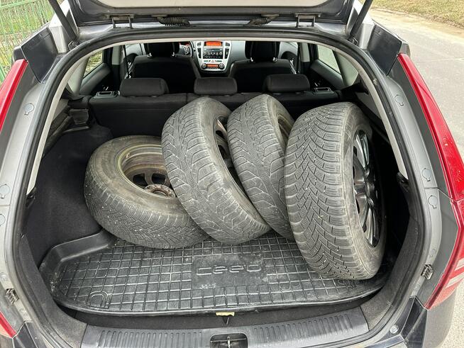 Kia Cee'd Klimatronik, 8 airbag, alufelgi, nowe hamulce, isofix, drugie koła