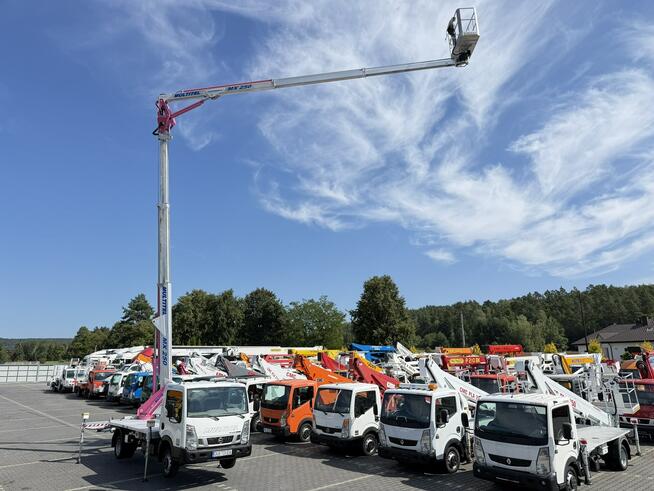 Nissan Cabstar Podnośnik Koszowy Zwyżka Multitel MX 250 UDT MZ 250 Steel Versalift P7