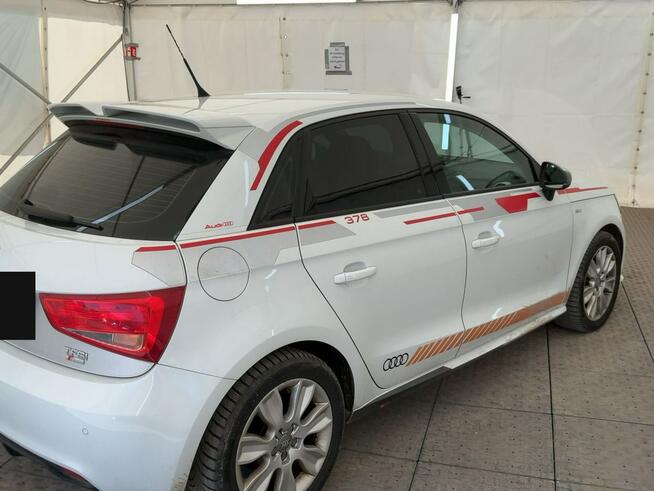 Audi A1 Ambition 1.4 benzyna 122km NAVI czujniki SKÓRA serwis 2014