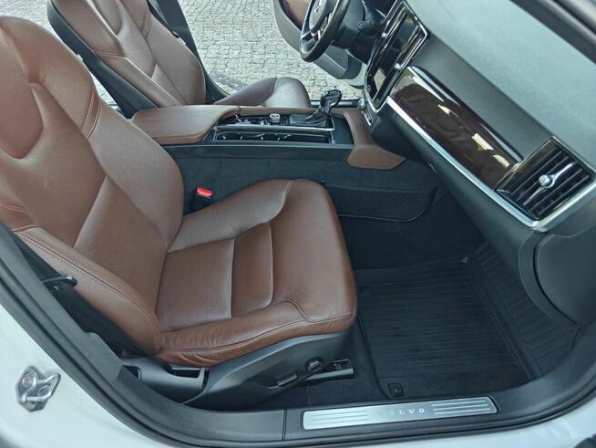 Volvo V90 D4 190 KM Inscription Geartronic Panorama Bezwypad