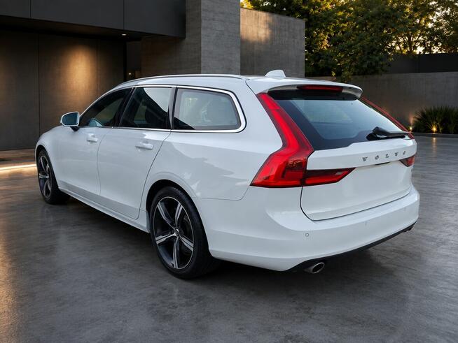 Volvo V90 D4 190 KM Inscription Geartronic Panorama Bezwypad