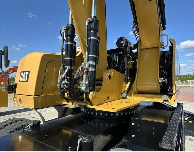 KOPARKA PRZEŁADUNKOWA CATERPILLAR MH3024-06C