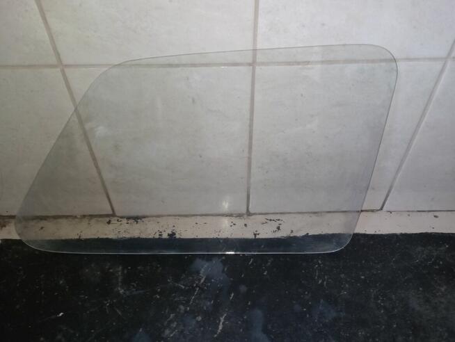 Szyby do auta Fiat 126p