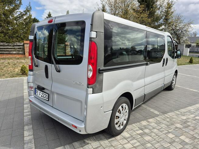 Renault Trafic LONG 9 osobowy PASANGER 115KM nadmuchy
