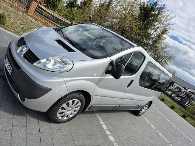 Renault Trafic LONG 9 osobowy PASANGER 115KM nadmuchy