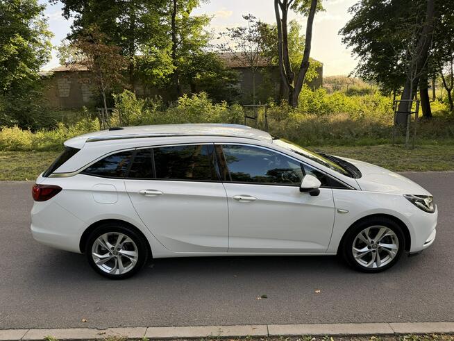 Opel Astra Cosmo Sport Tourer 1,6 CDTI 136 KM 2016r. LED Navi Alu17 Super Stan
