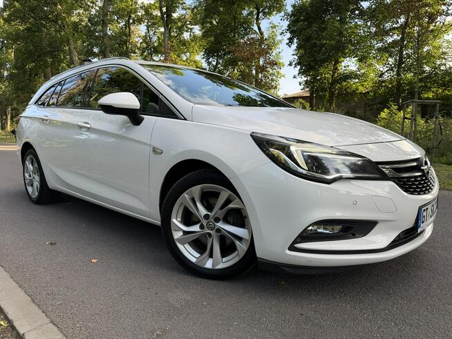 Opel Astra Cosmo Sport Tourer 1,6 CDTI 136 KM 2016r. LED Navi Alu17 Super Stan