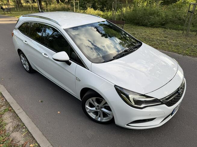Opel Astra Cosmo Sport Tourer 1,6 CDTI 136 KM 2016r. LED Navi Alu17 Super Stan