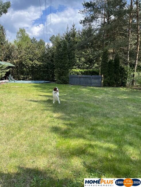 Domek z basenem za wałem Bugu przy plaży Arciechów