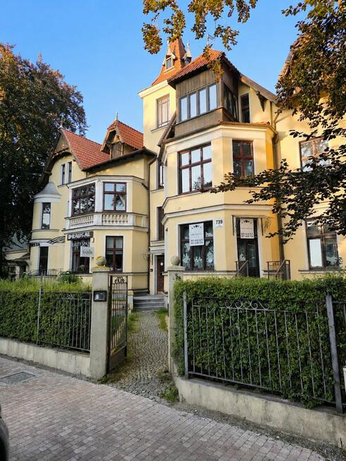 Pokój Sopot, Aleja Niepodległości