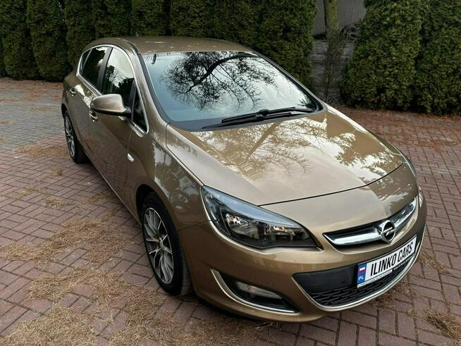 Opel Astra Navi. Klima