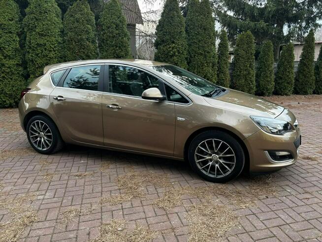Opel Astra Navi. Klima