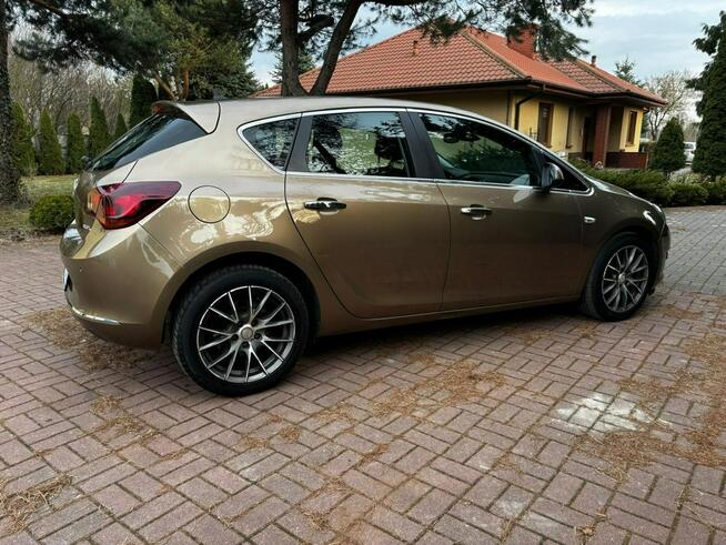 Opel Astra Navi. Klima