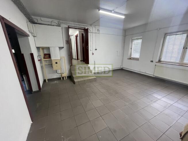 Magazynz biurem,ogrzewany,wys3m,Jelonki
