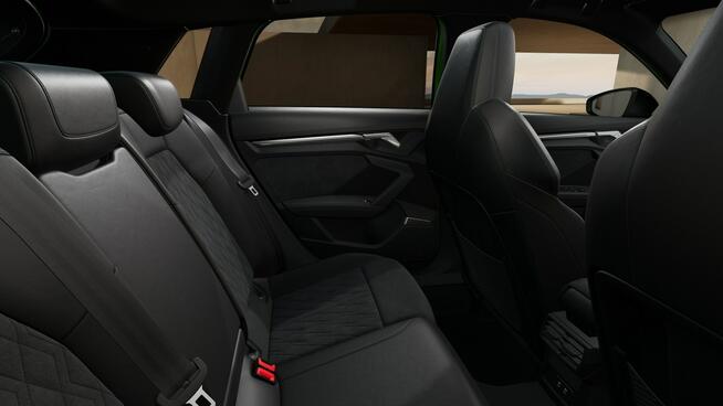 Audi RS3 MatrixLED_Alcantara_B&O_Kamera_SportowyWydech_Gwarancja_FV23%
