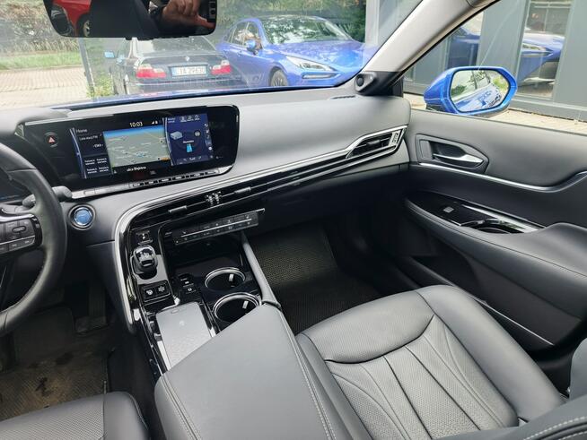 Toyota Mirai 2021r 18 tyś km ! stan idealny gwarancja Toyoty do 2031r! cena 66500zł