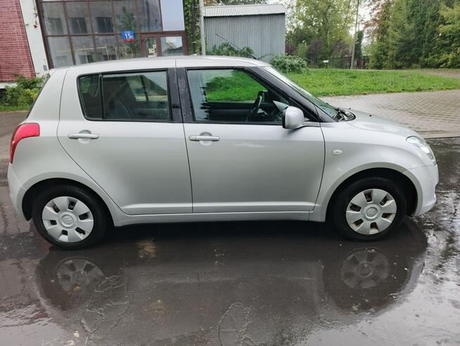 Suzuki Swift 2010r 5 drzwi 1 właściciel serwisowany stan bdb ! cena 13500 zł !