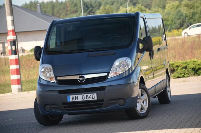 Opel Vivaro 2,0CDTI*101KM*Długi*Drzwi odsuwane z dwóch stron*HAK*klima