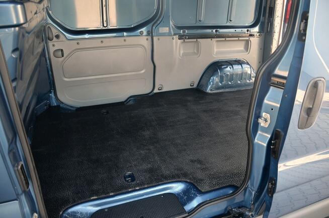 Opel Vivaro 2,0CDTI*101KM*Długi*Drzwi odsuwane z dwóch stron*HAK*klima