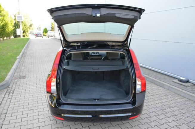 Volvo V50 1.6D2 114KM Lift Serwis 100%Org.lakier! Bi-xenon Navi Skóra Grz.fotele