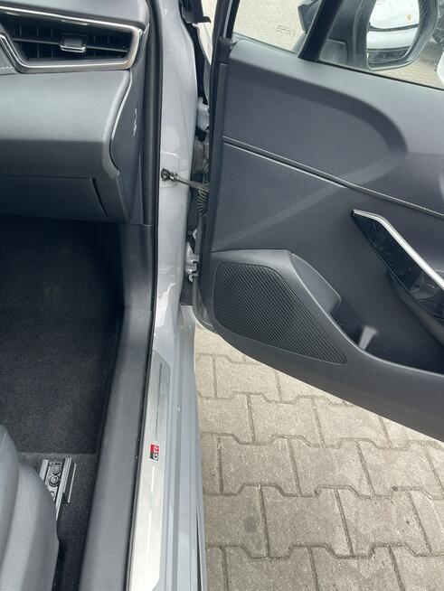 Toyota Corolla Salon PL GR Sport Hybryda Automat Kamera Podgrz. 184KM