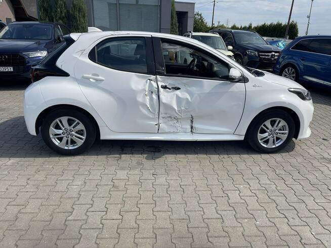 Toyota Yaris Salon PL Comfort Hybryda Automat Kamera