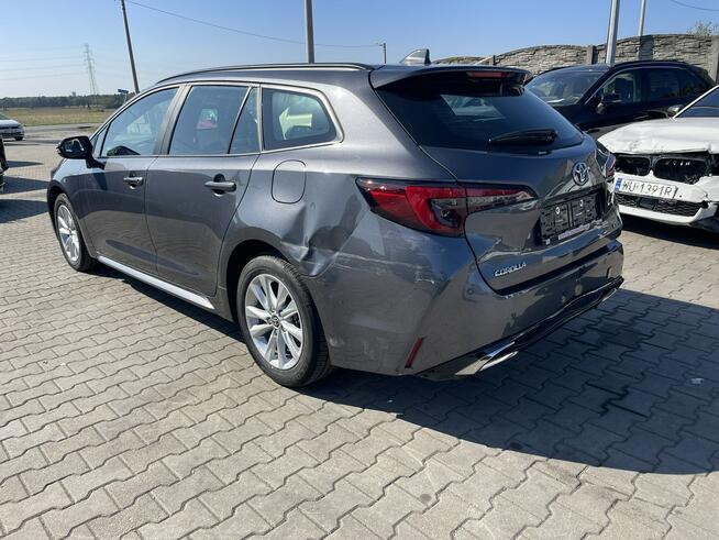 Toyota Corolla Style Automat Hybryda Podgrzewanie Kamera Virtual 140 KM