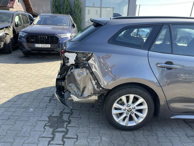 Toyota Corolla Style Automat Hybryda Podgrzewanie Kamera Virtual 140 KM