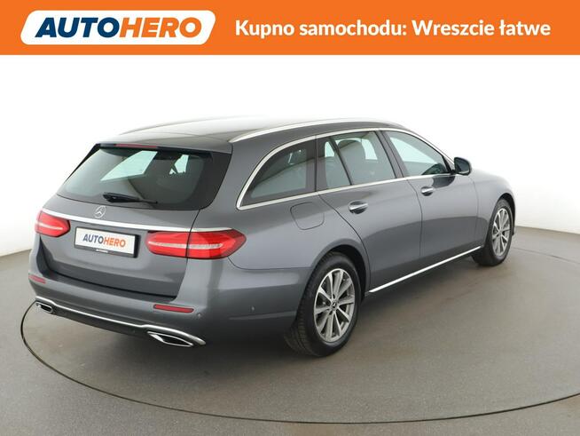 Mercedes E 220 Automat Avantgarde Navi Tempomat Grzane Fotele Multibeam Kamera HUD