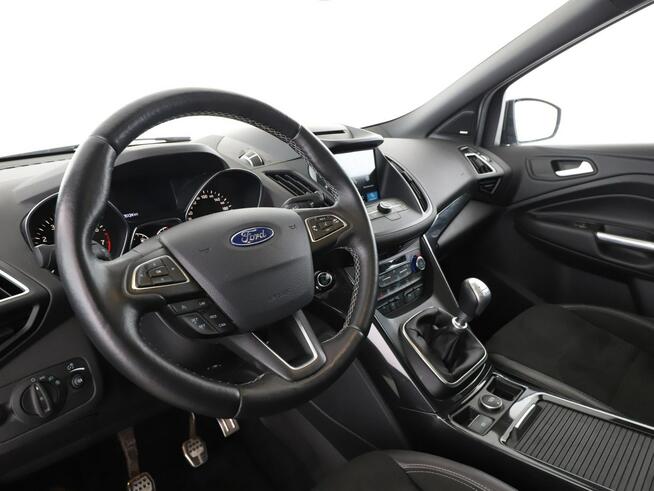 Ford Kuga ST-line bixenon navi kamera panorama grzane fotele auto klima