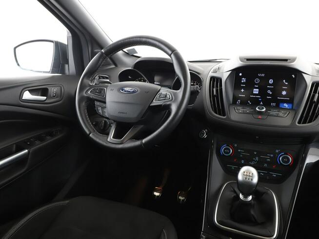 Ford Kuga ST-line bixenon navi kamera panorama grzane fotele auto klima