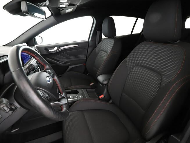 Ford Focus ST-Line navi kamera head-up automat grzane fotele auto klima acc