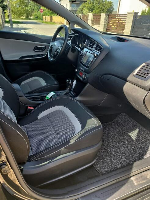 Kia Cee'd 1.6 benzyna 135km / Automat / Kamera / Keyless / Łopatki / Zadbana