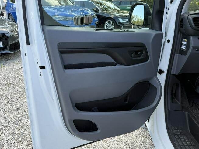 Opel Vivaro 2.0 122kM! Extra long! Carplay! Kamera cofania ! Martwe pole !