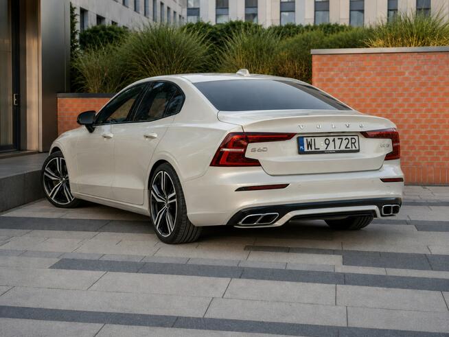 Volvo S60 Exterior Styling | 19" | Panorama | Harman Kardon | AWD | Salon PL