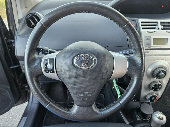 Toyota Yaris Opłacona Zdrowa Zadbana Serwisowana Klima Po Serwisie