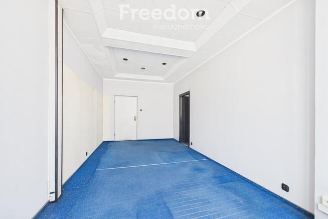 Lokal 44,9 m² z parkingiem, centrum Częstochowy
