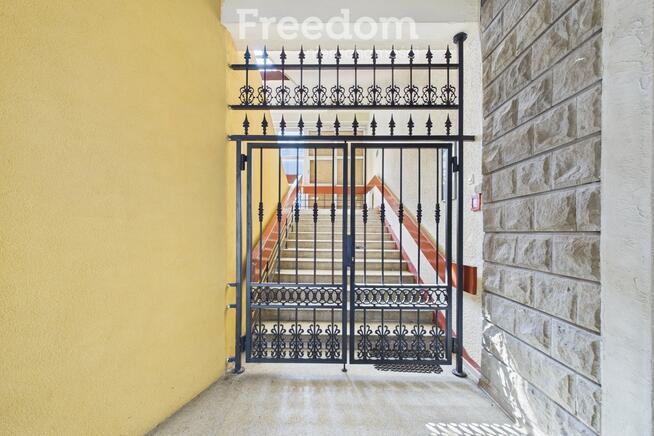 Lokal 18 m² w centrum, do własnej aranżacji