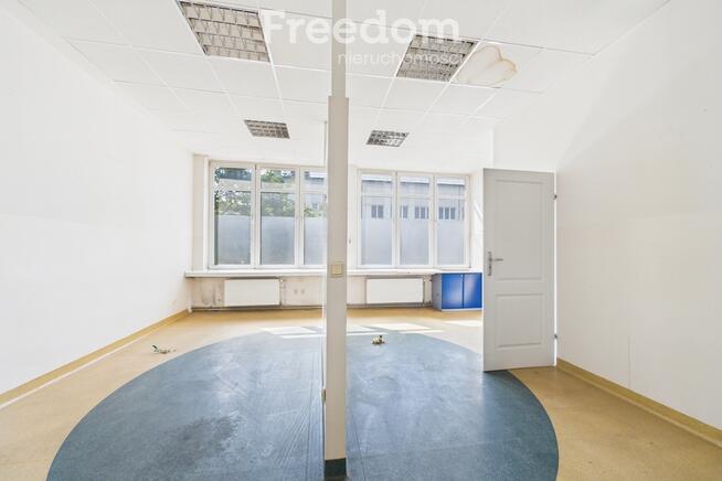 Lokal w centrum Częstochowy 61,9 m² | Parking