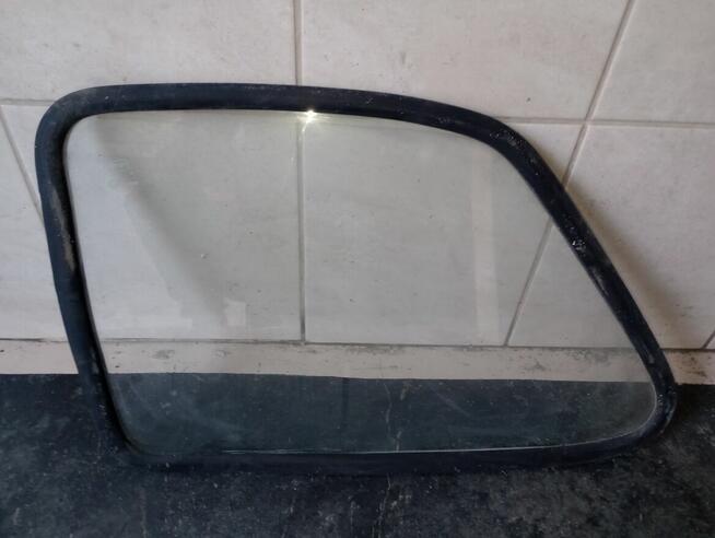 Szyby do auta Fiat 126p